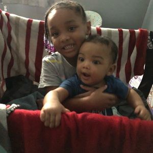 Meet your Posher, Jonathan